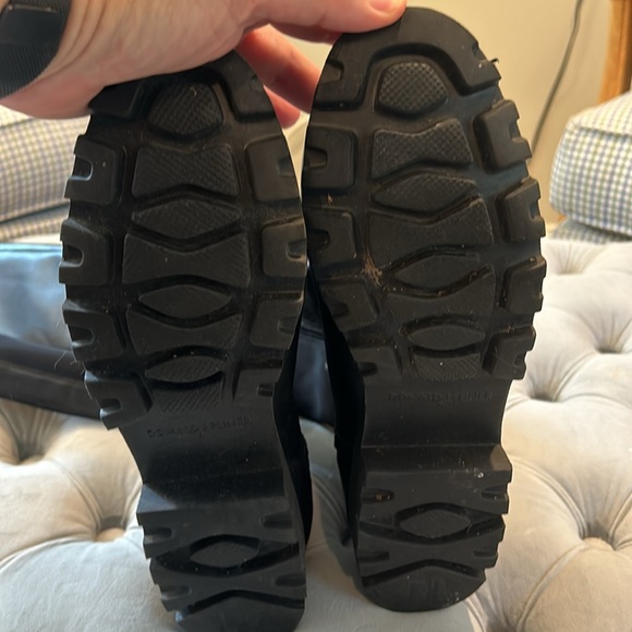 Donald J Pliner zip up boots - Picture 2 of 3